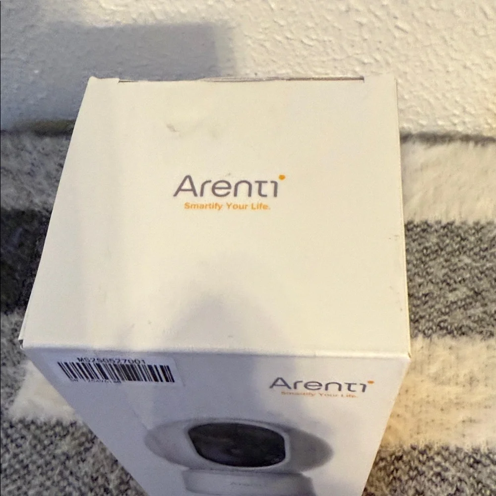 P2Q 4MP Indoor Wi-Fi Camera - White